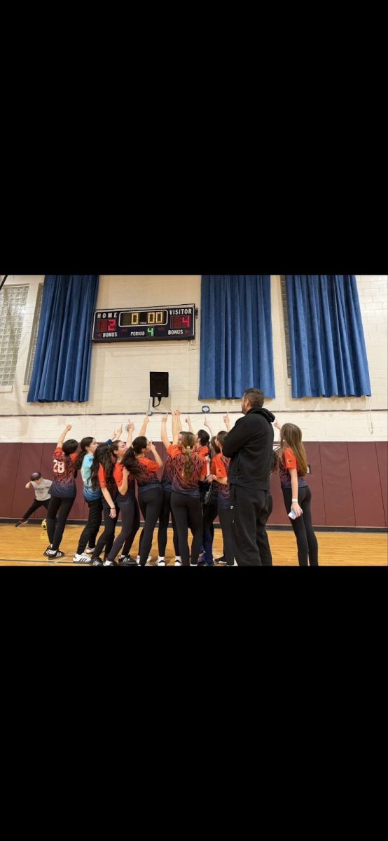 Girls’ Indoor Soccer Kicks Off New Season